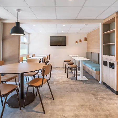 Premiere Classe Lyon Sud - Sur Rhone Vienne Hotel Chasse-sur-Rhône