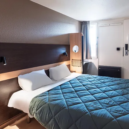 Premiere Classe Lyon Sud - Sur Rhone Vienne Hotel 3*